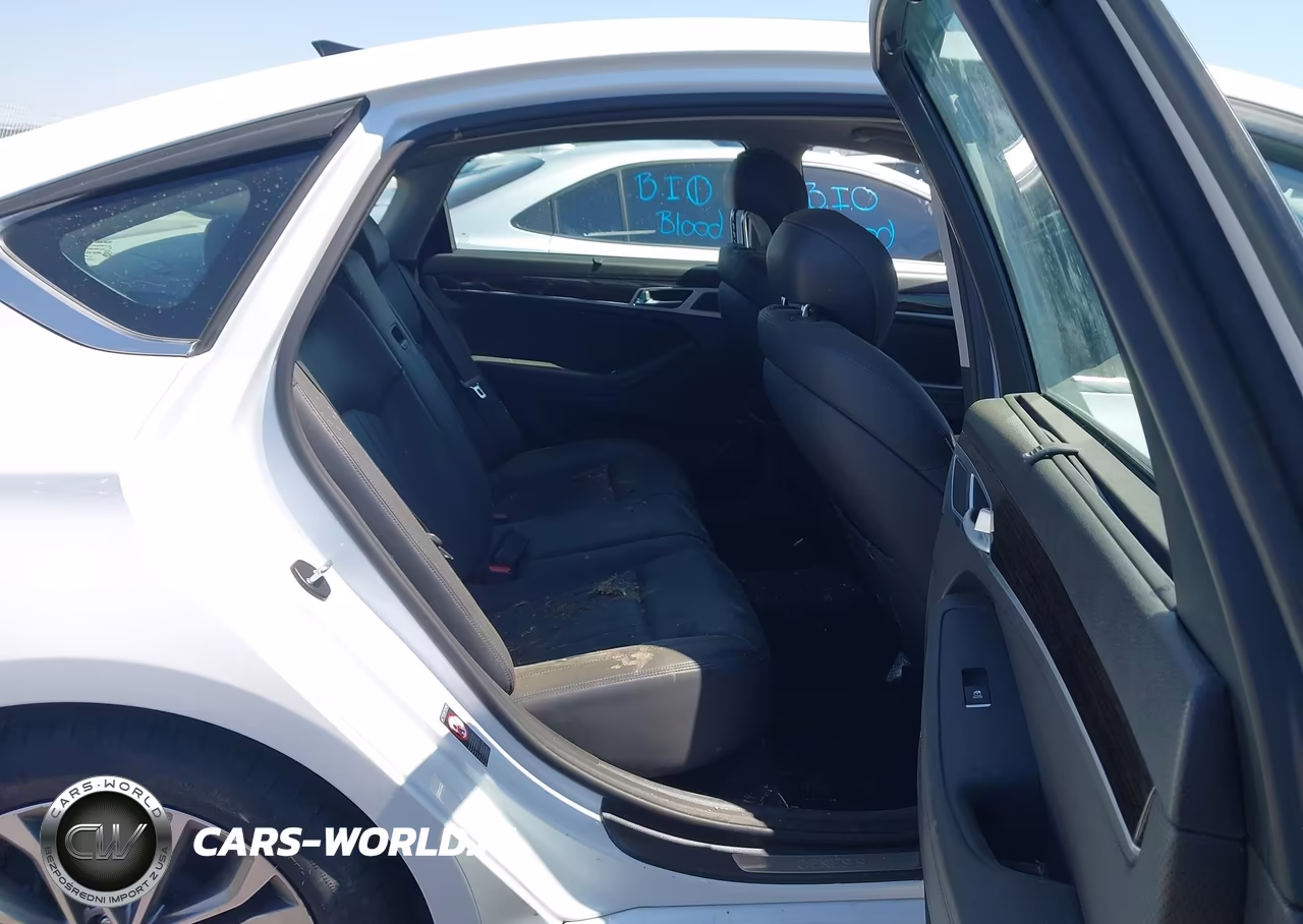 2015 Hyundai Genesis 3.8 VIN:KMHGN4JE3FU039356 - 8