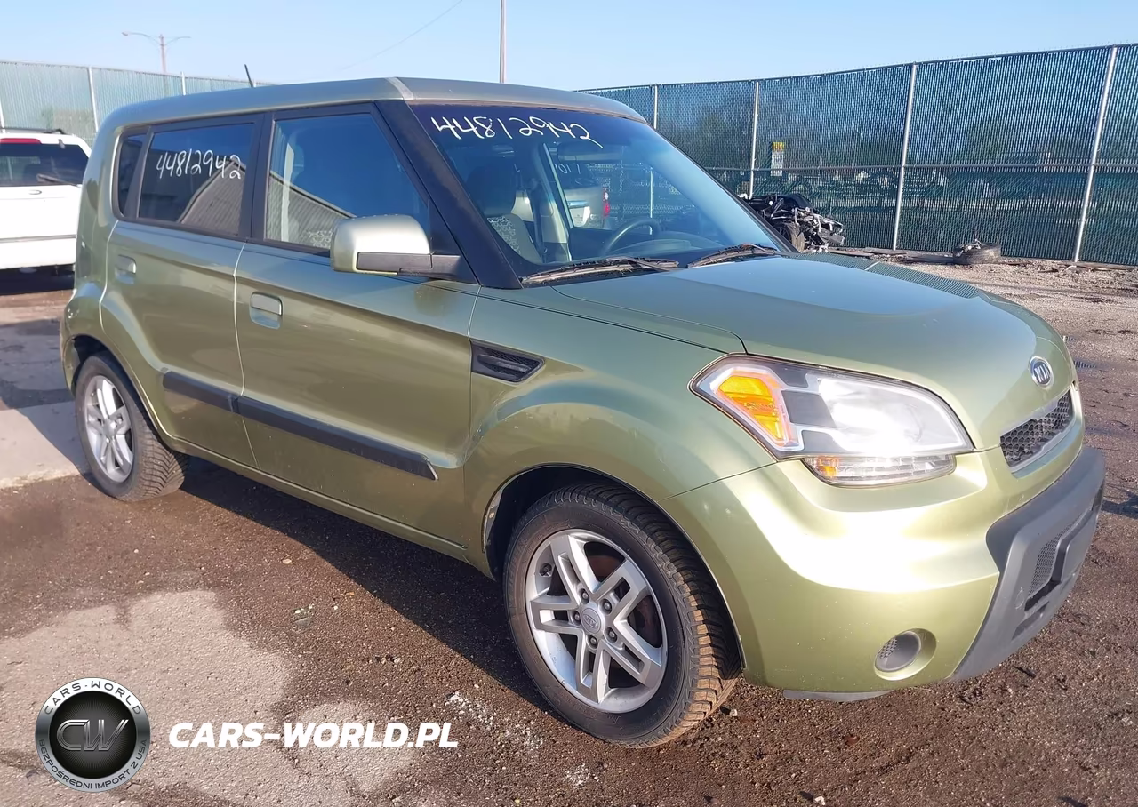 2010 Kia Soul +