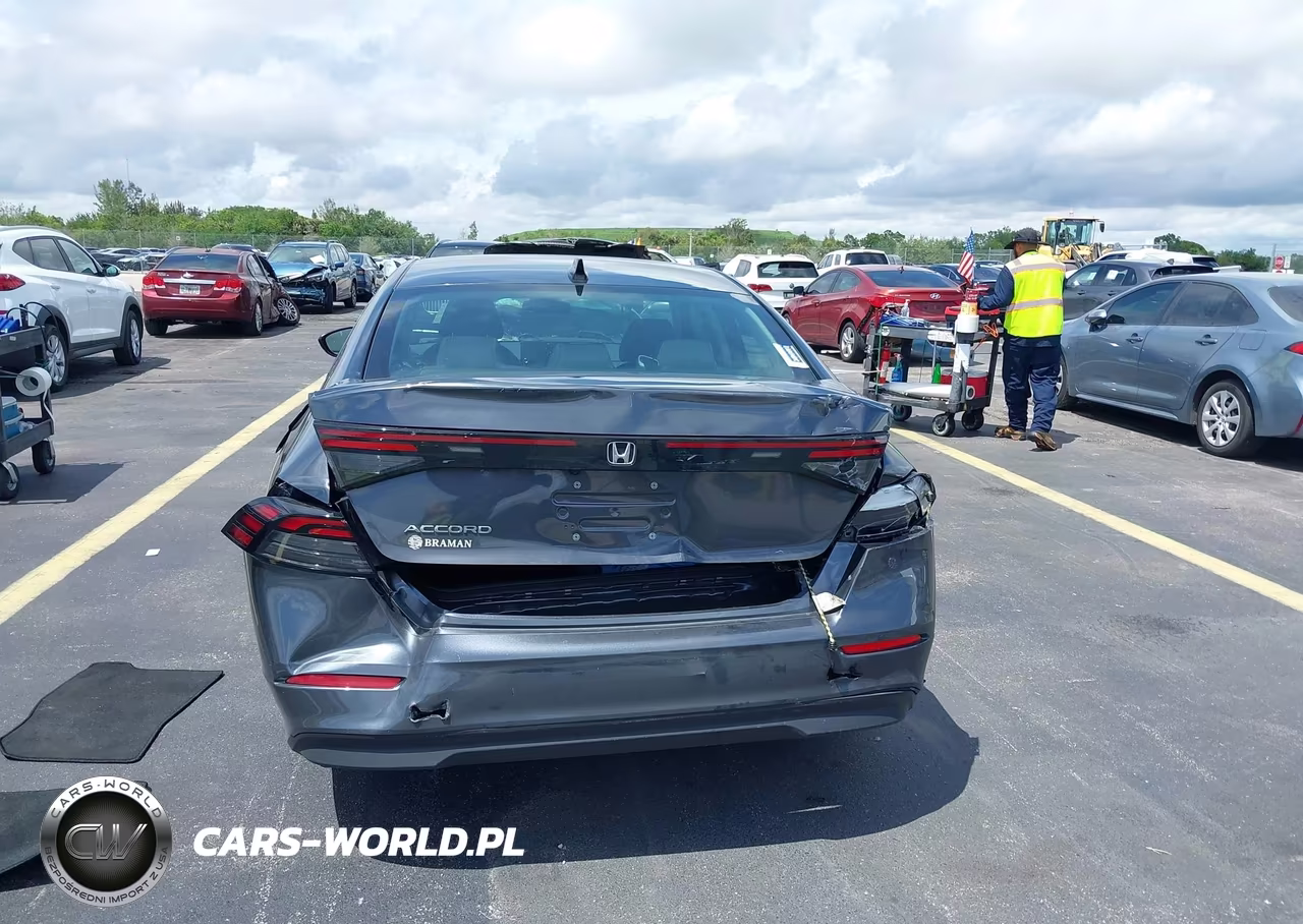 2025 Honda Accord Se VIN:1HGCY1F46SA037932 - 16