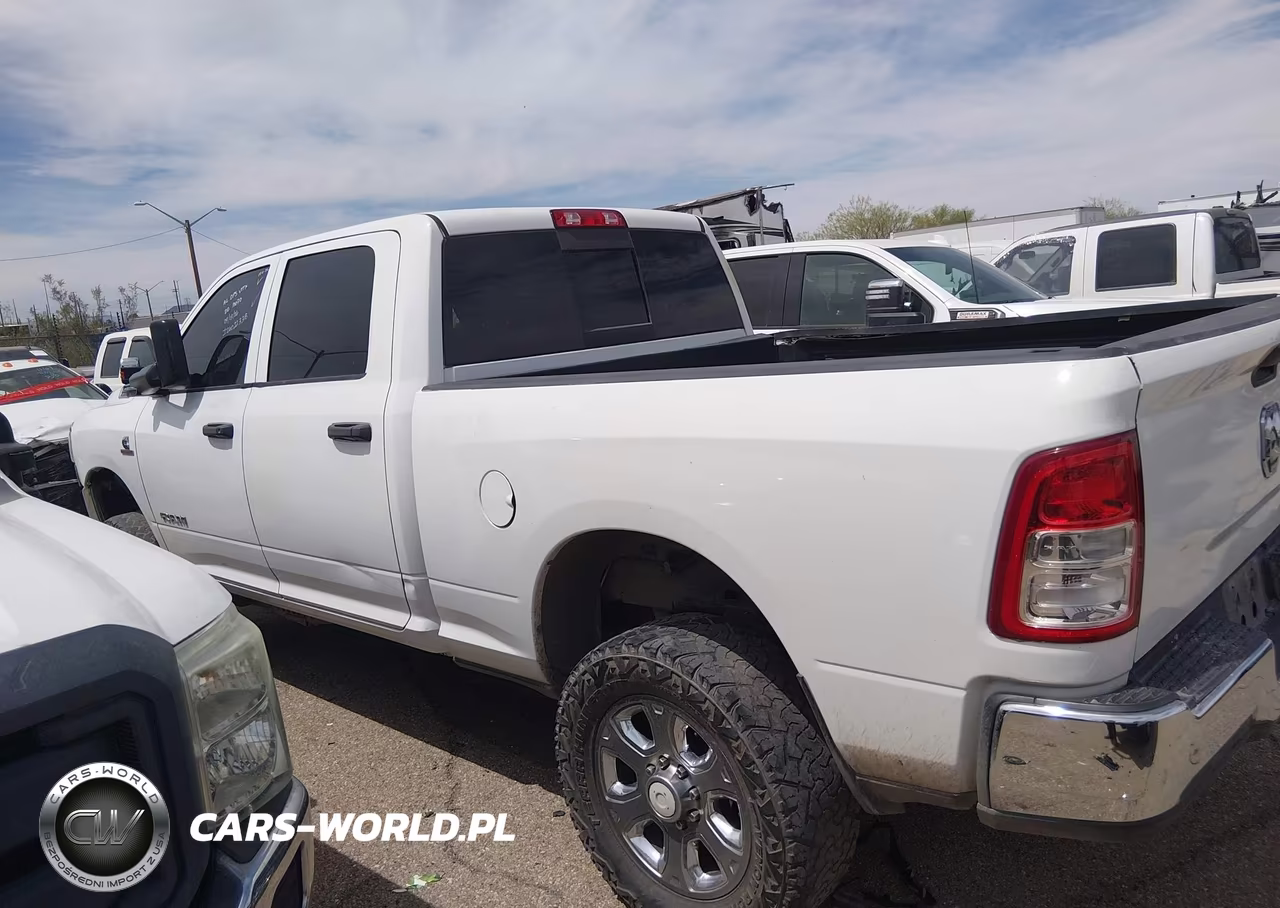 2019 Ram 2500 Tradesman 4X4 6'4 Box VIN:3C6UR5CL9KG694297 - 14