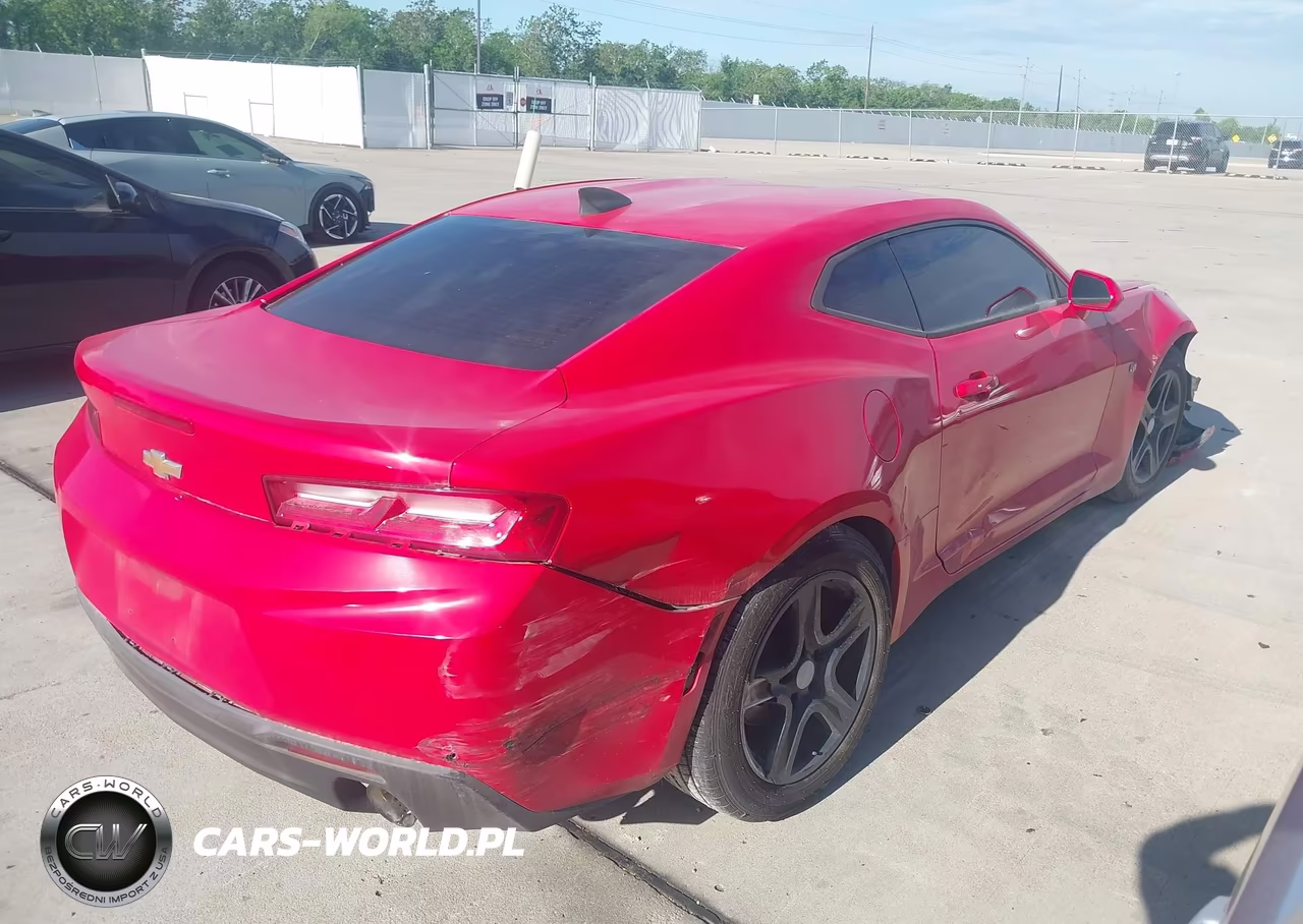 2018 Chevrolet Camaro 1Lt VIN:1G1FB1RS2J0144223 - 4