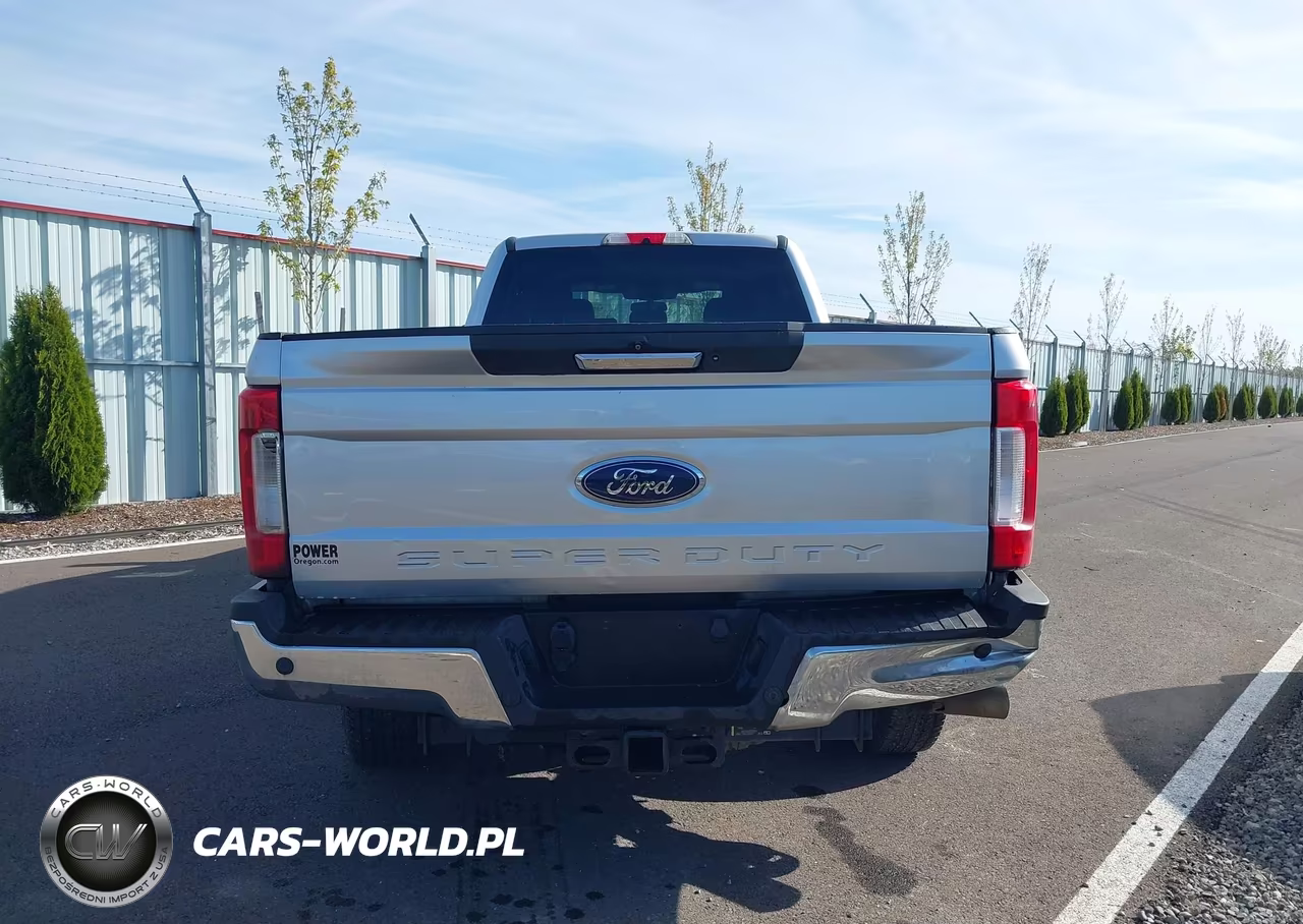 2019 Ford F-350 Xlt VIN:1FT8W3BT4KEC23903 - 16