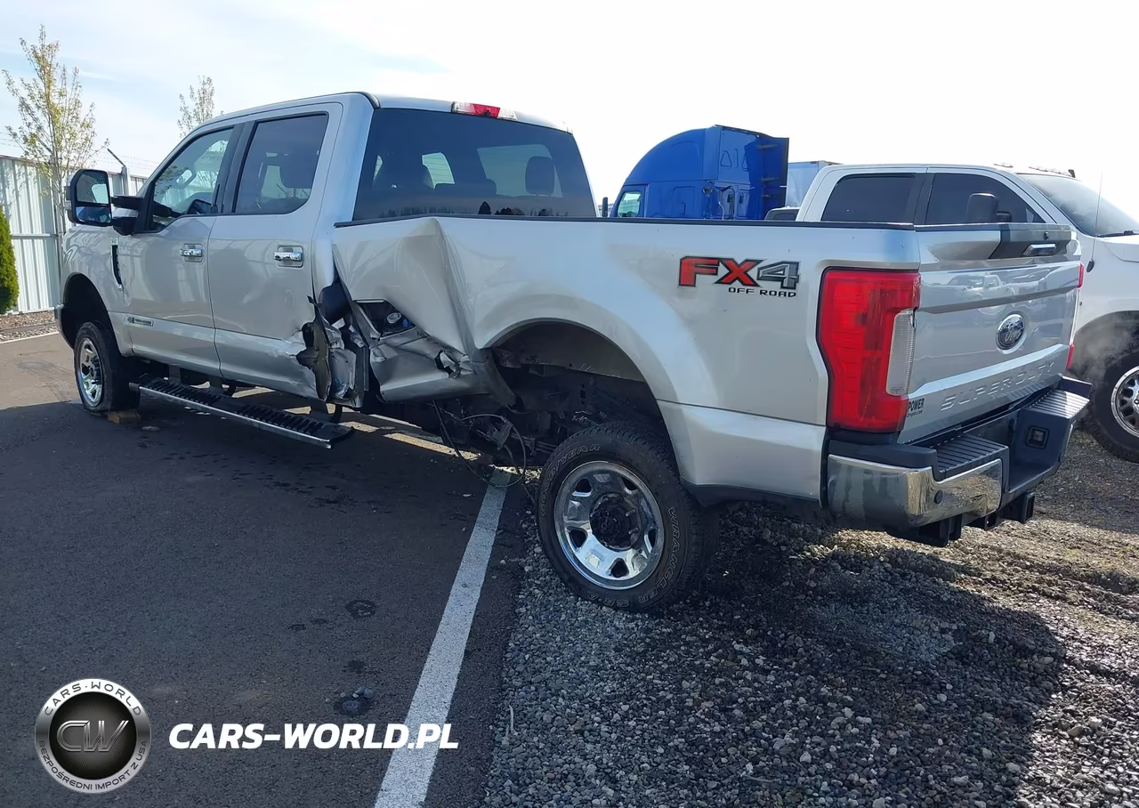 2019 Ford F-350 Xlt VIN:1FT8W3BT4KEC23903 - 3