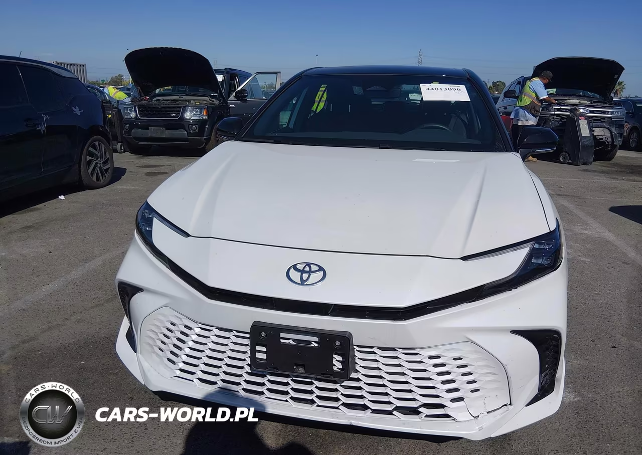 2026 Toyota Camry Xse VIN:4T1DAACK7TU227373 - 12