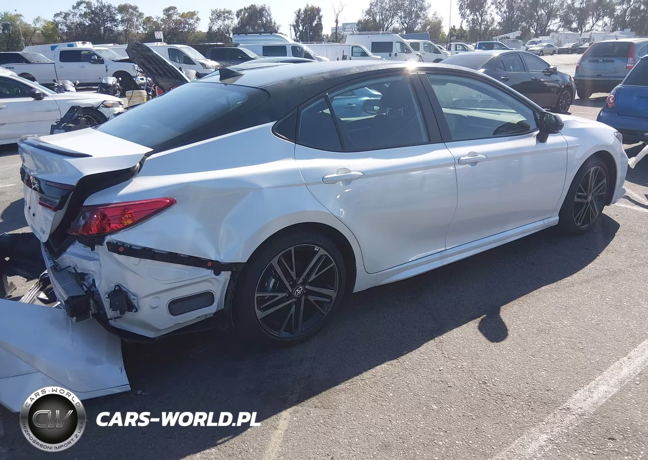 2026 Toyota Camry Xse VIN:4T1DAACK7TU227373 - 4