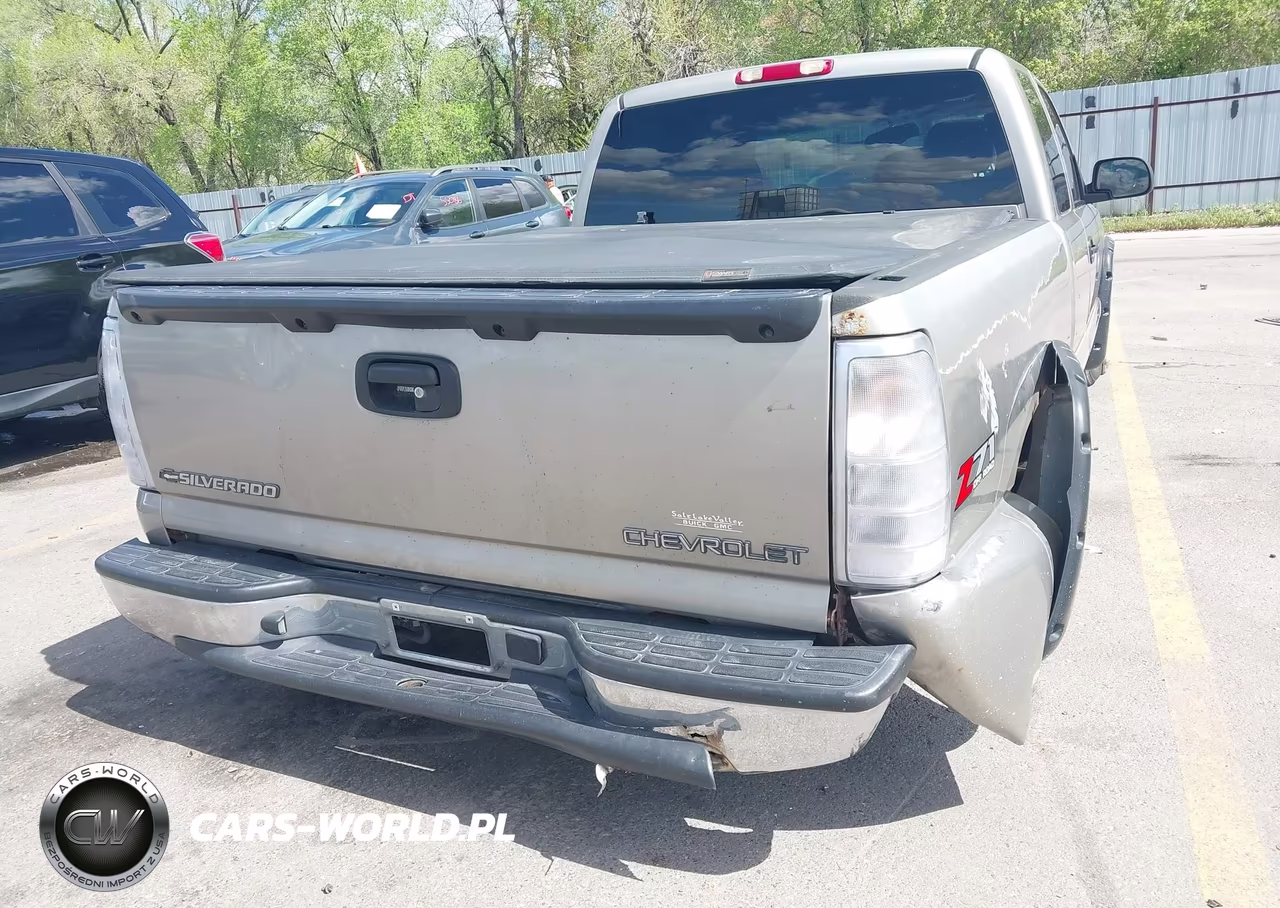 2003 Chevrolet Silverado 1500 Ls VIN:2GCEK19T631148052 - 6