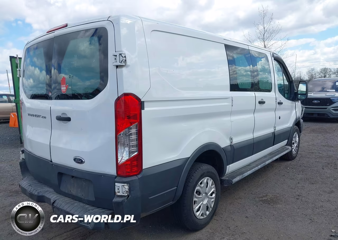 2015 Ford Transit-250 VIN:1FTNR1ZMXFKA77429 - 4