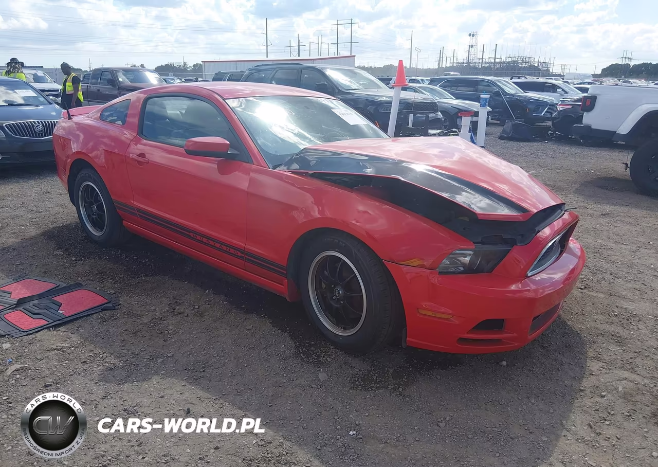 2013 Ford Mustang V6 Premium VIN:1ZVBP8AM0D5215596 - 1