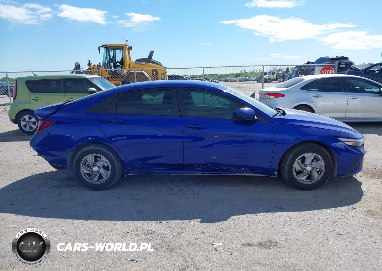 2025 Hyundai Elantra Se VIN:KMHLL4DG0SU003460 - 13