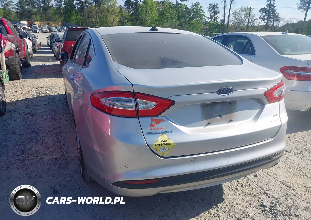 2015 Ford Fusion Se VIN:3FA6P0HD2FR287580 - 3