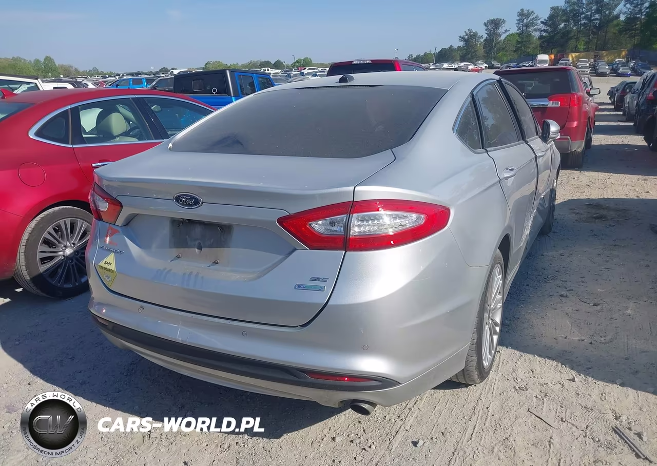 2015 Ford Fusion Se VIN:3FA6P0HD2FR287580 - 4