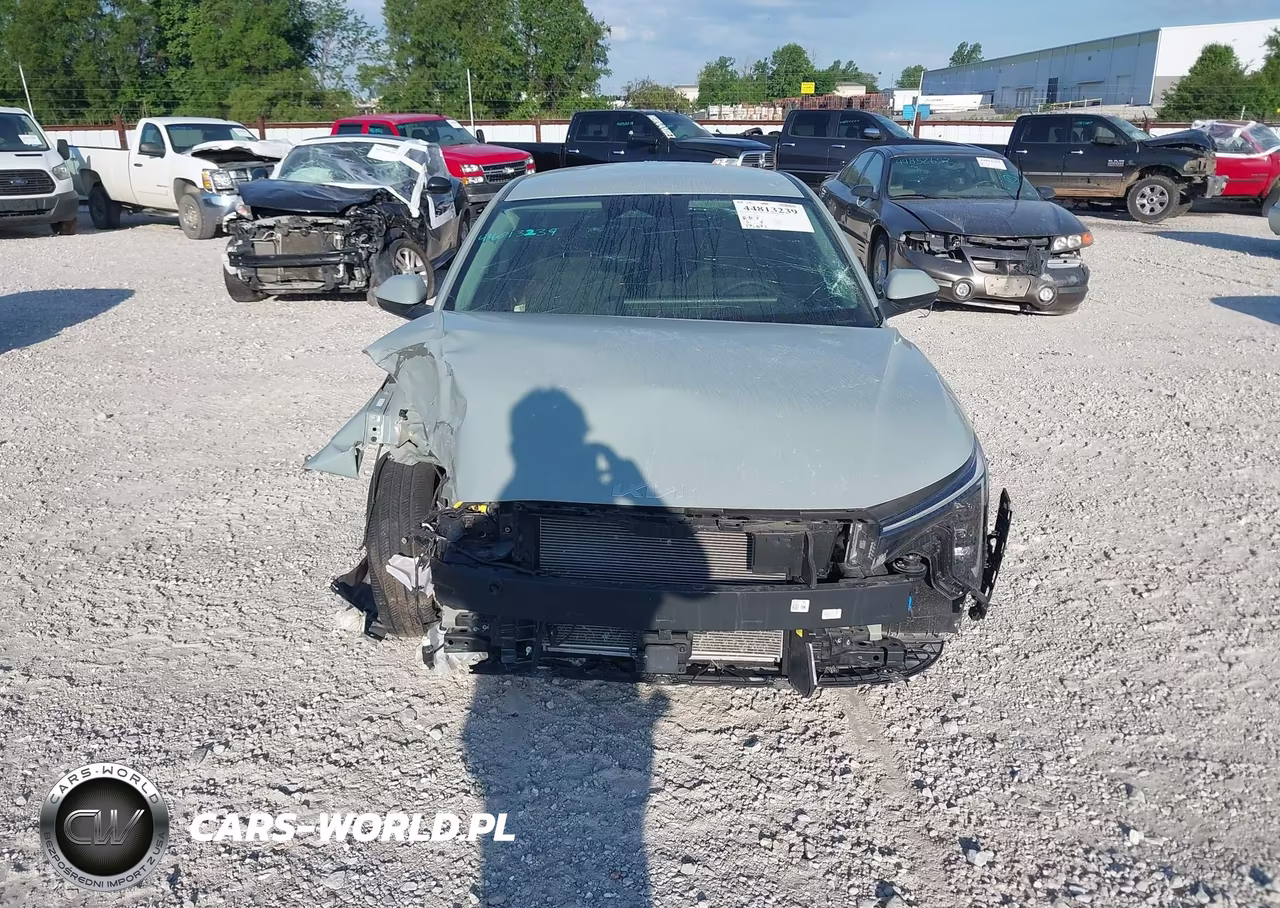 2025 Kia K4 Lxs VIN:3KPFT4DEXSE088743 - 12