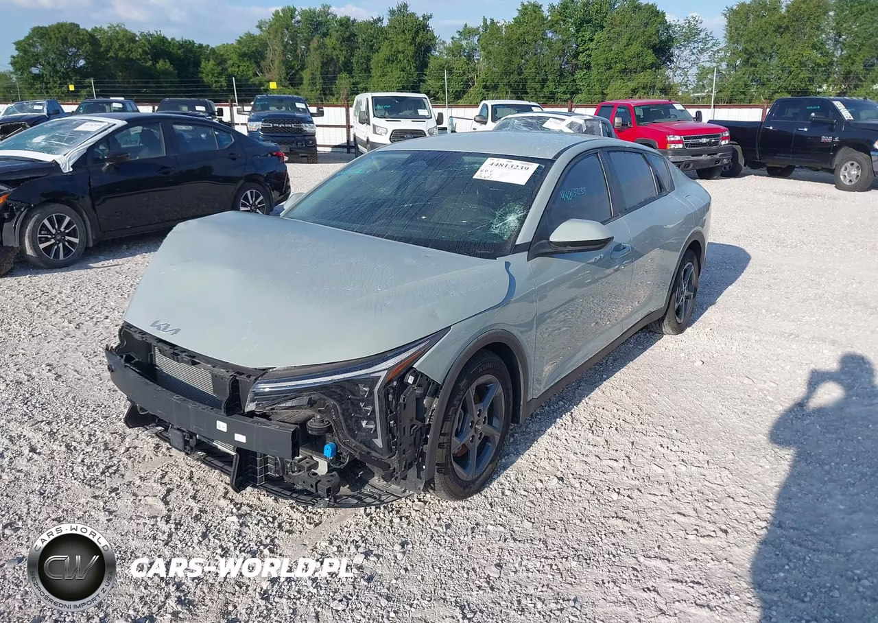 2025 Kia K4 Lxs VIN:3KPFT4DEXSE088743 - 2