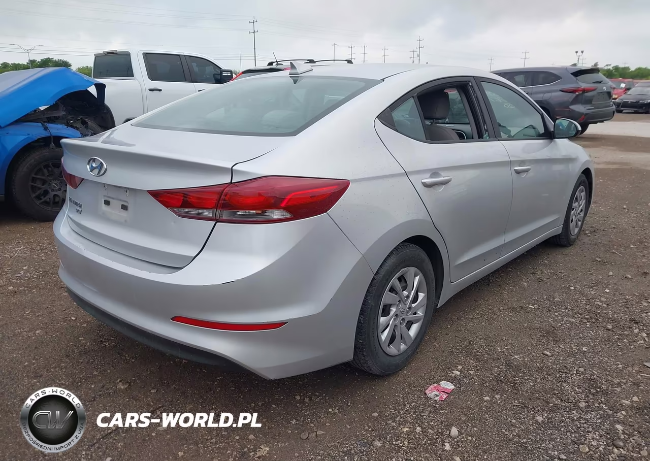 2017 Hyundai Elantra Se VIN:KMHD74LF2HU396761 - 4