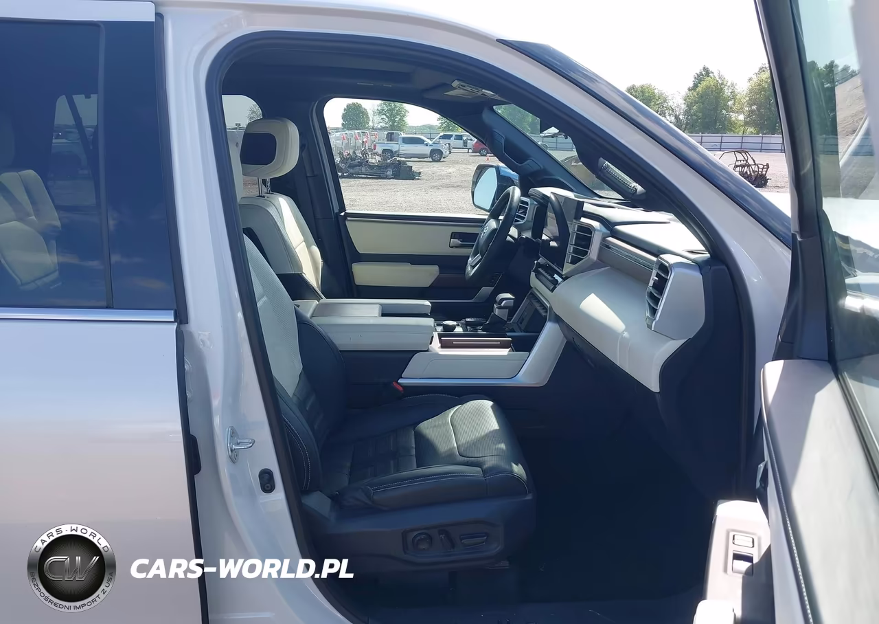 2023 Toyota Sequoia Capstone VIN:7SVAAABA2PX008010 - 5