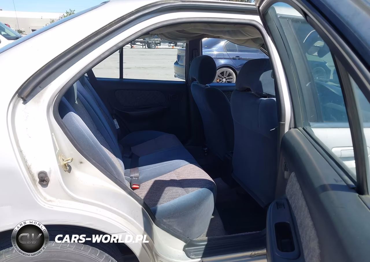1999 Nissan Sentra Gxe-Xe VIN:1N4AB41D8XC726615 - 8