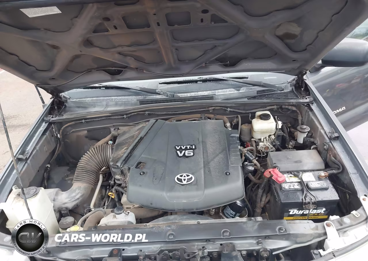 2010 Toyota Tacoma Base V6 VIN:5TEUU4EN7AZ746352 - 10