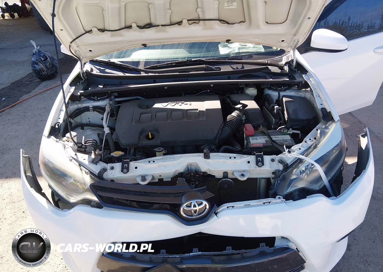 2015 Toyota Corolla Le Plus VIN:5YFBURHE2FP214844 - 10