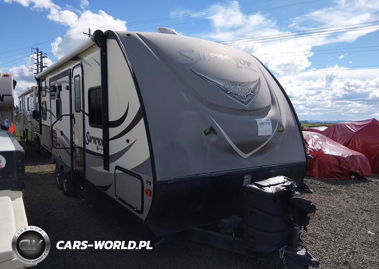 2016 Surveyor By Forest R 247Bhds