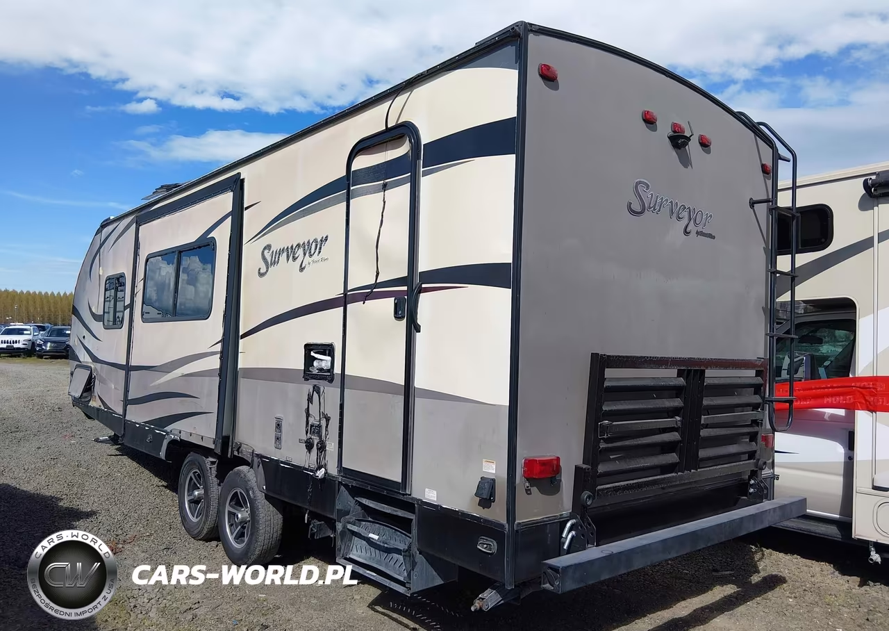 2016 Surveyor By Forest R 247Bhds VIN:4X4TSVB23G2474357 - 3