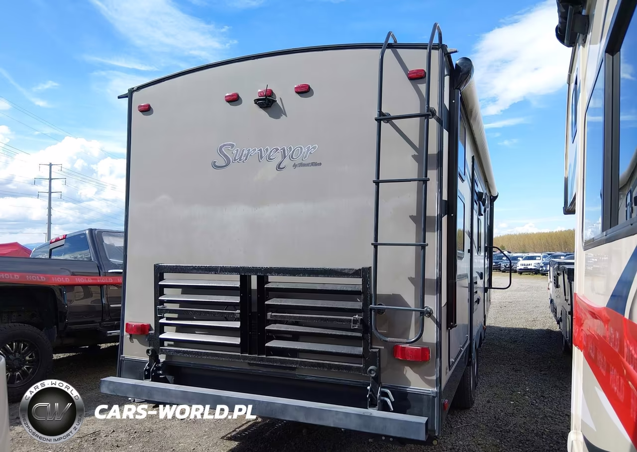 2016 Surveyor By Forest R 247Bhds VIN:4X4TSVB23G2474357 - 4
