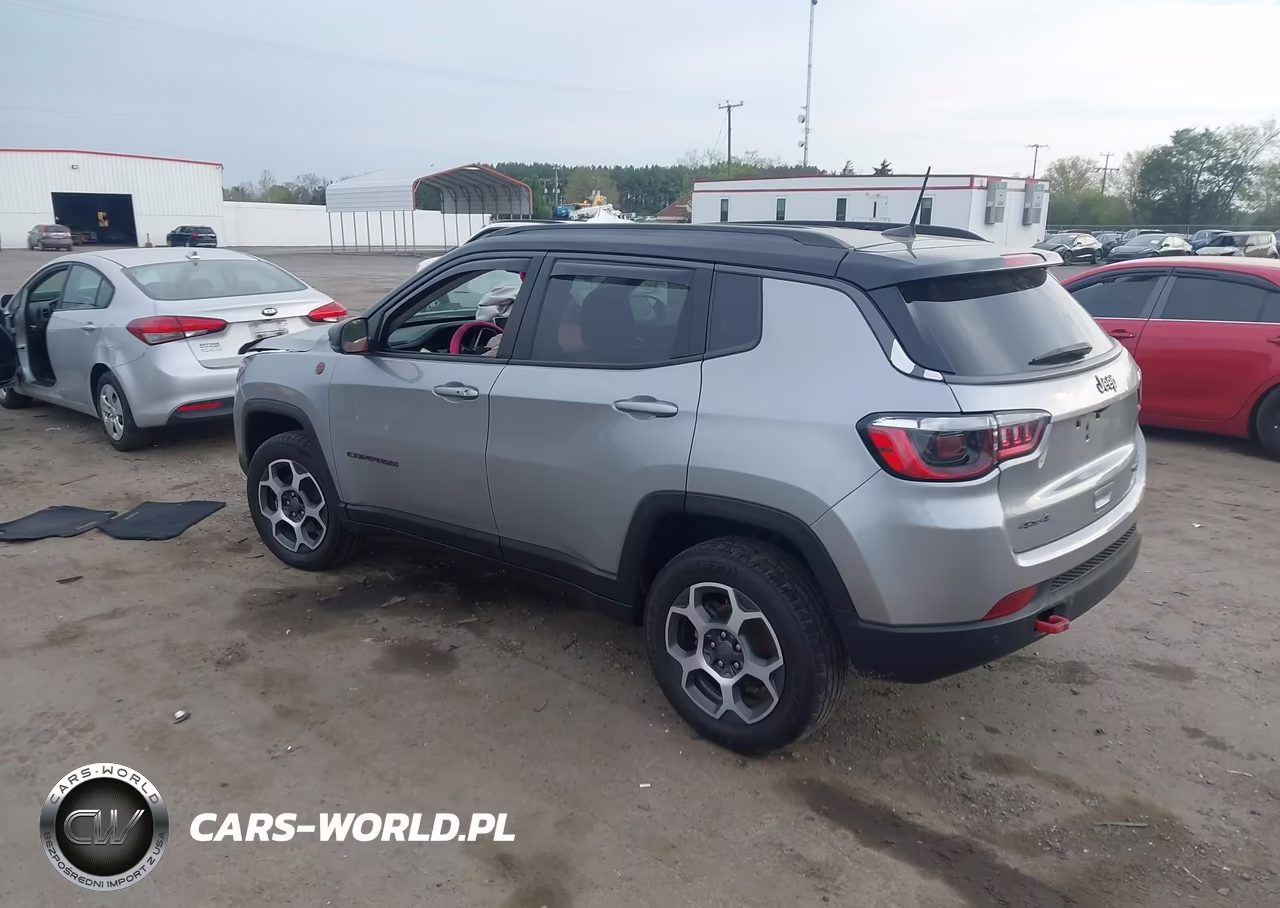 2022 Jeep Compass Trailhawk 4X4 VIN:3C4NJDDB1NT102908 - 3