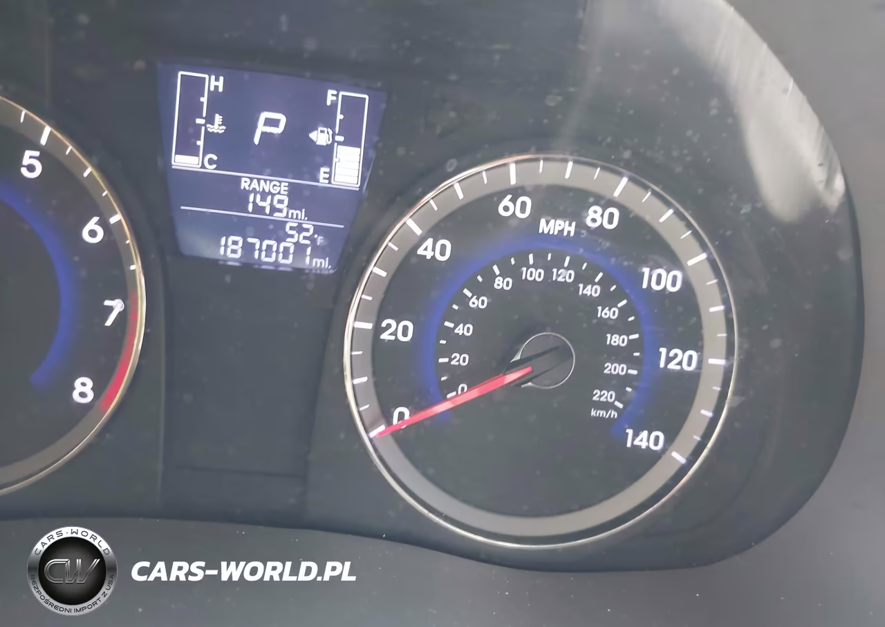 2017 Hyundai Accent Sport VIN:KMHCU5AE3HU355995 - 7
