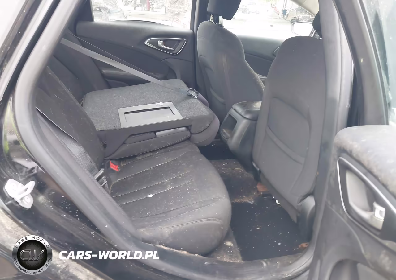 2015 Chrysler 200 Limited VIN:1C3CCCAB6FN600236 - 8
