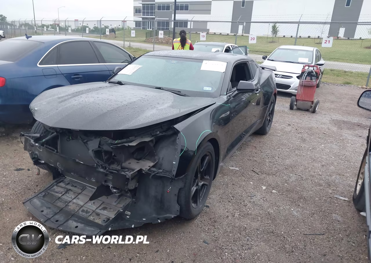 2018 Chevrolet Camaro 1Lt VIN:1G1FB1RS7J0191943 - 2