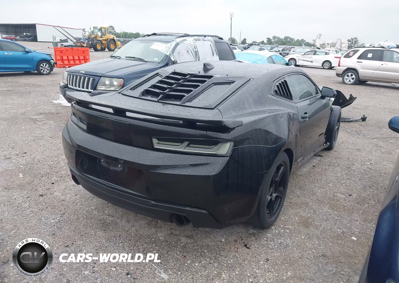 2018 Chevrolet Camaro 1Lt VIN:1G1FB1RS7J0191943 - 4