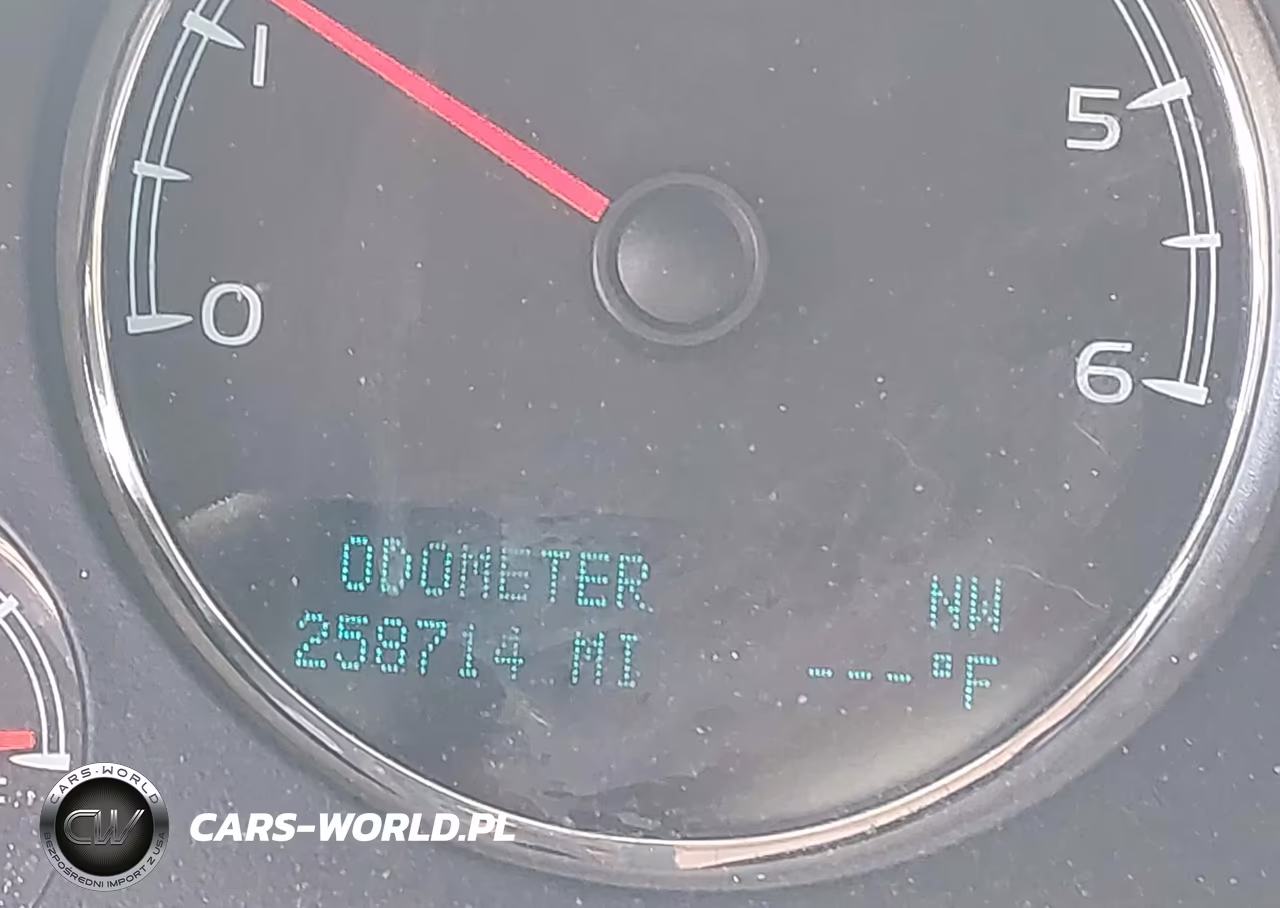 2010 Chevrolet Tahoe Lt VIN:1GNUKBE02AR226724 - 15