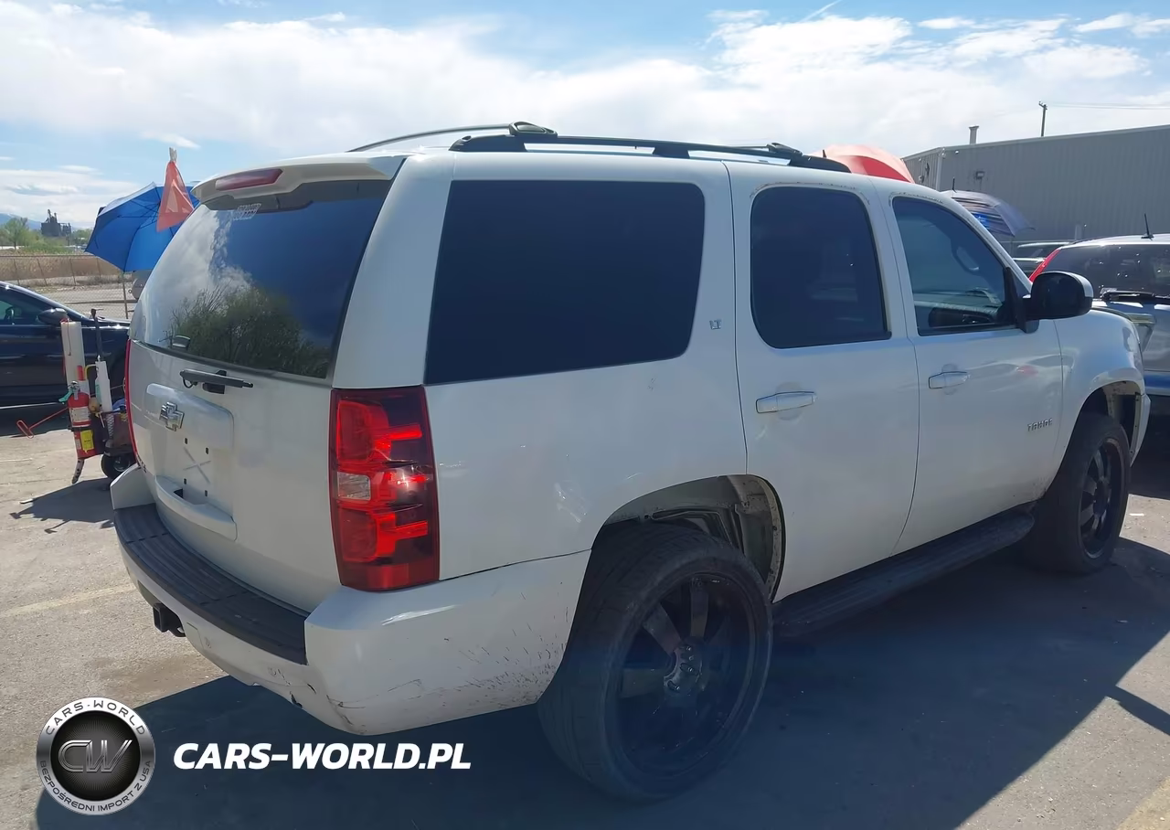 2010 Chevrolet Tahoe Lt VIN:1GNUKBE02AR226724 - 4