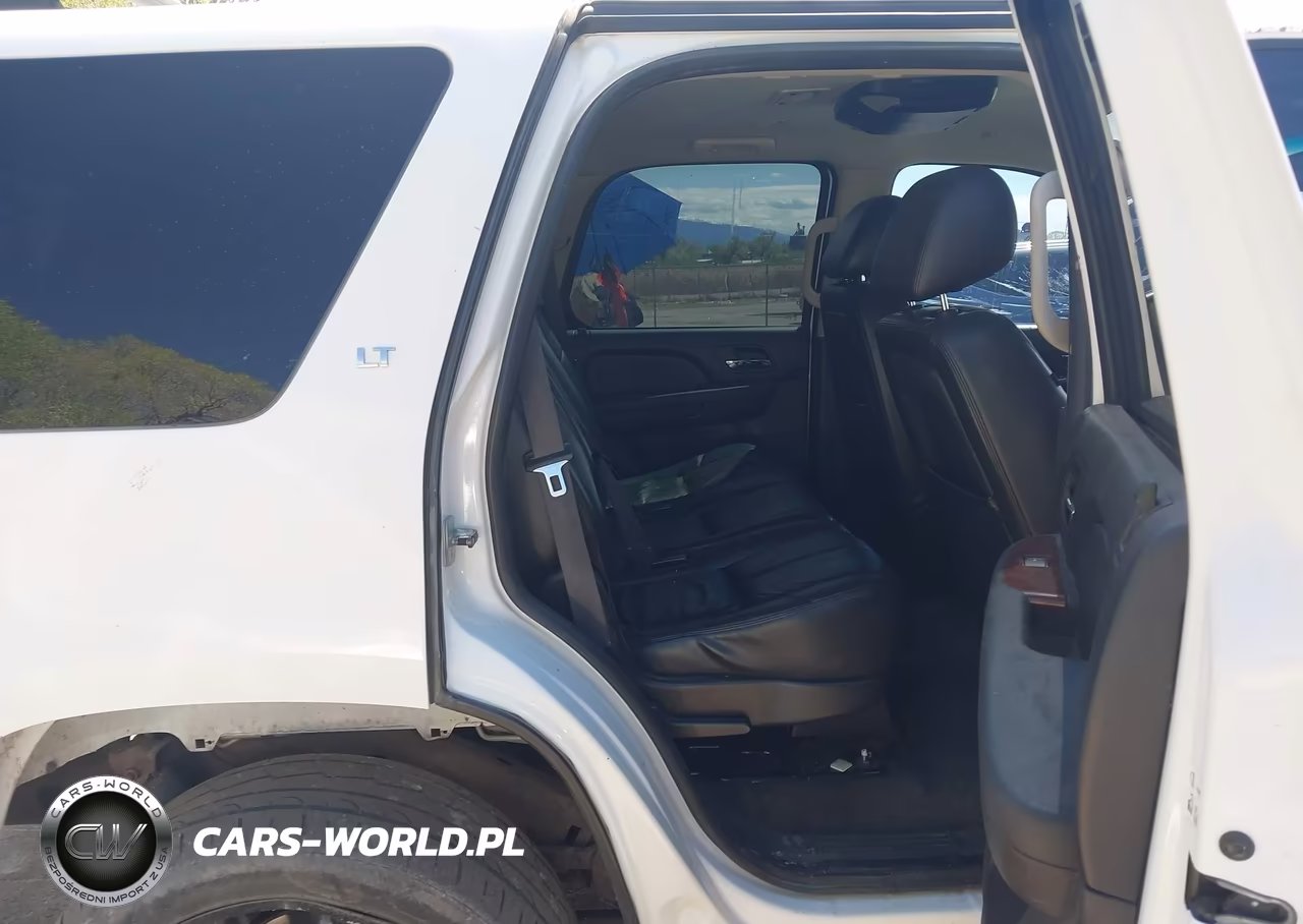 2010 Chevrolet Tahoe Lt VIN:1GNUKBE02AR226724 - 8