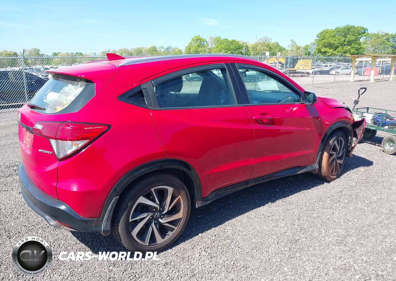2019 Honda Hr-V Sport VIN:3CZRU5H14KM723382 - 4