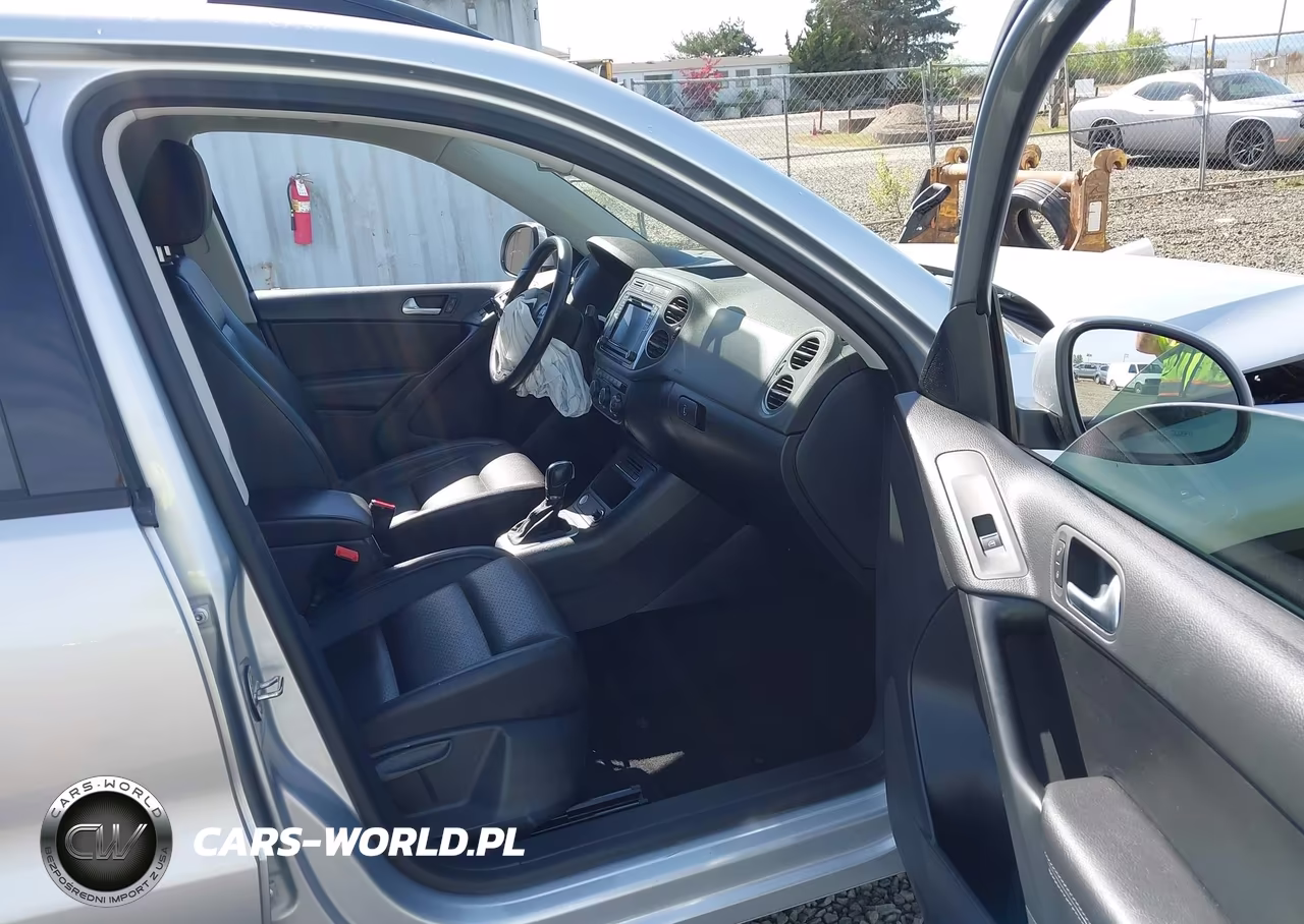2017 Volkswagen Tiguan 2.0T-2.0T S VIN:WVGBV7AX0HK027063 - 5