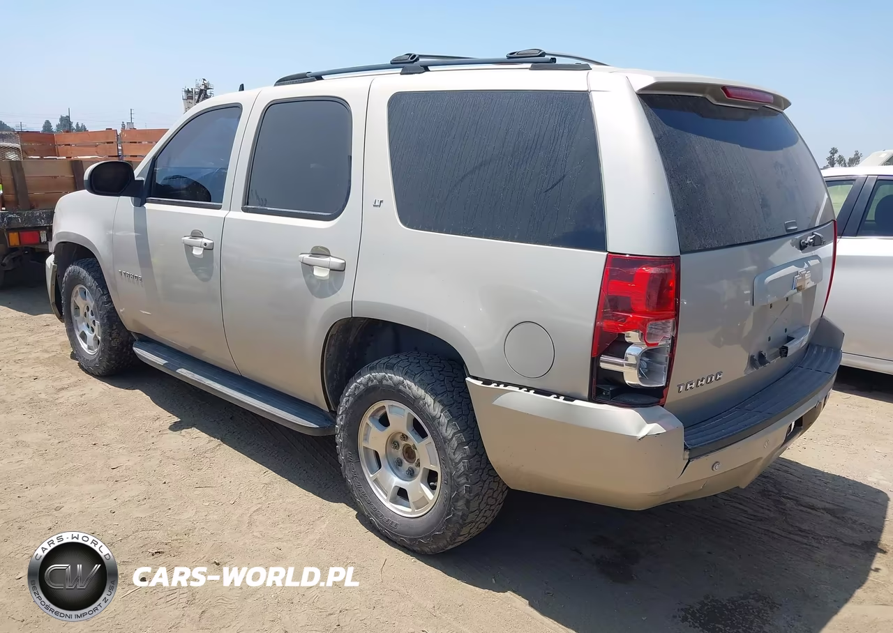 2007 Chevrolet Tahoe Lt VIN:1GNFC130X7R131016 - 3