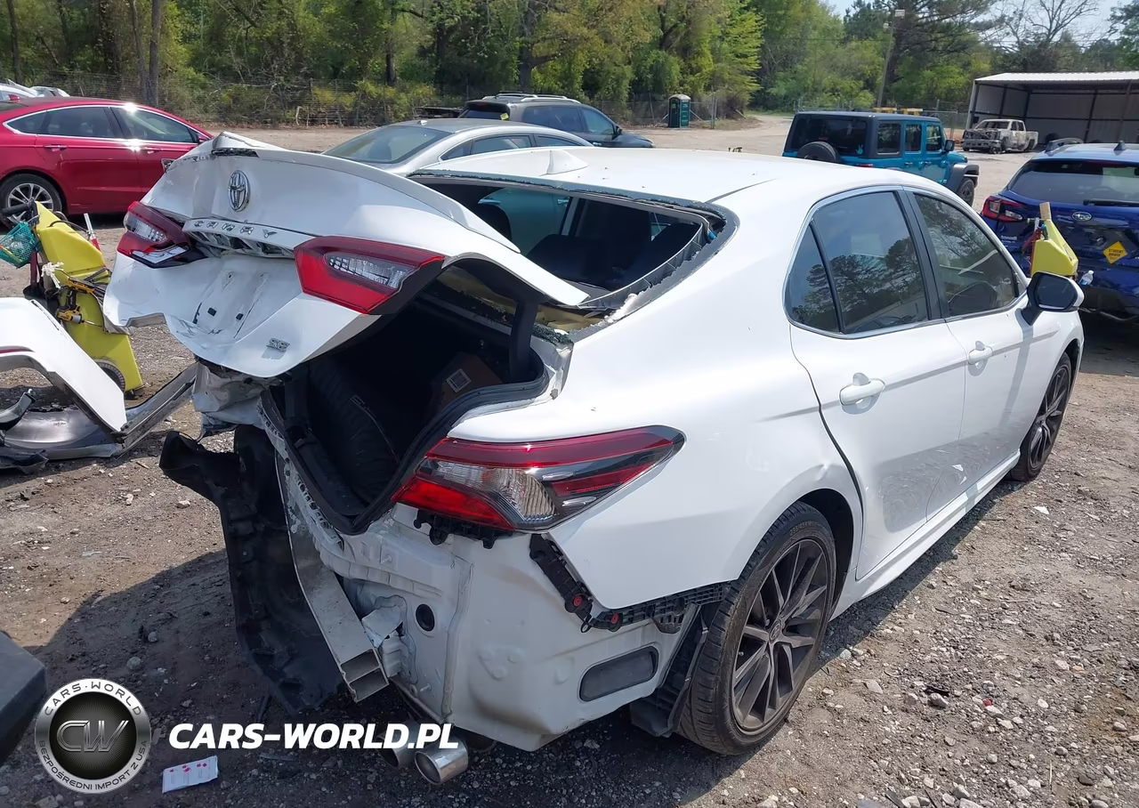 2024 Toyota Camry Se VIN:4T1G11AK2RU875681 - 4