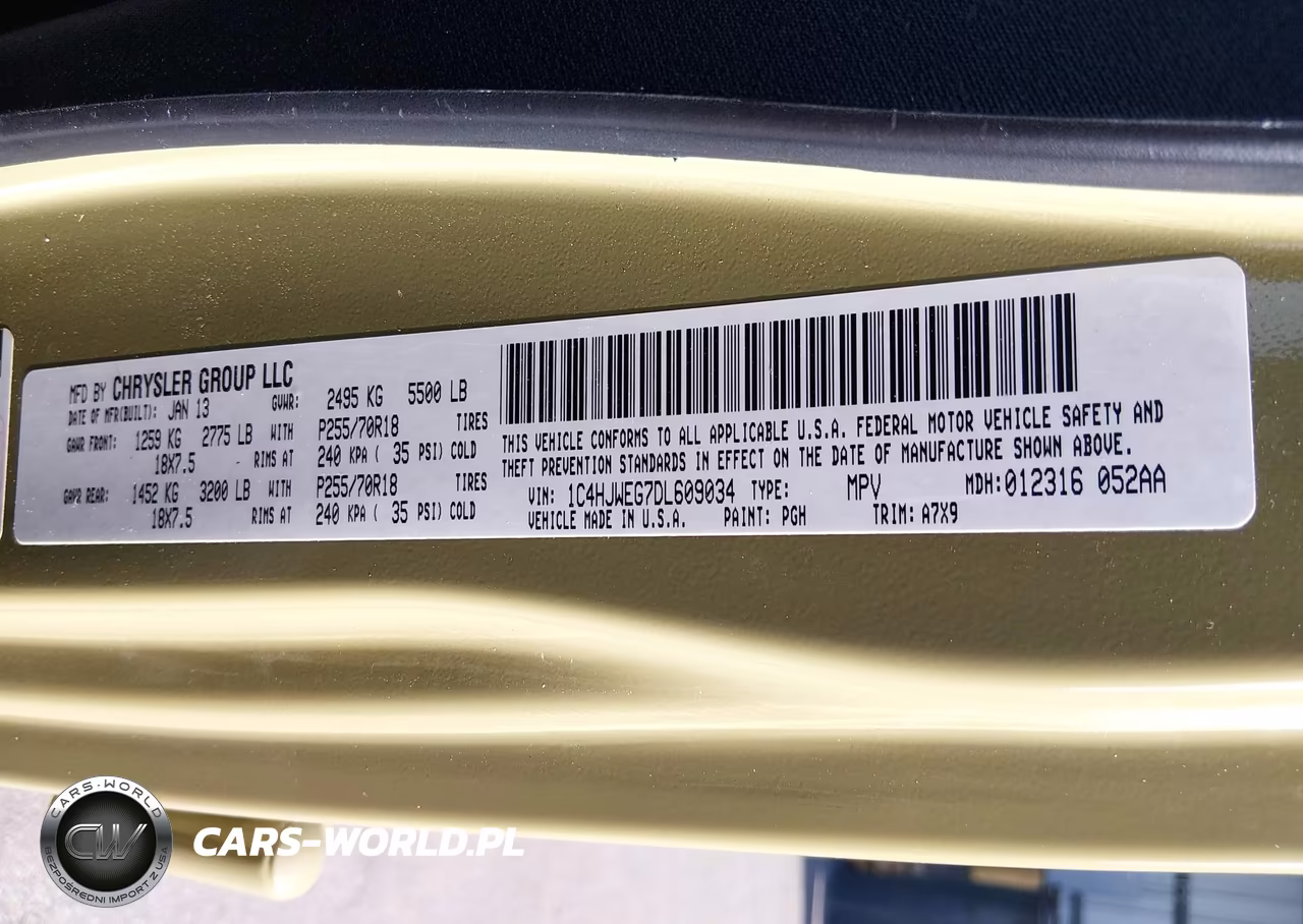 2013 Jeep Wrangler Unlimited Sahara VIN:1C4HJWEG7DL609034 - 9