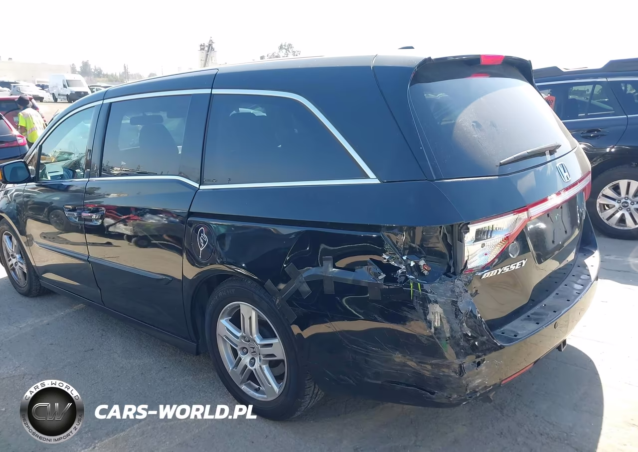 2011 Honda Odyssey Touring-Touring Elite VIN:5FNRL5H91BB091556 - 3