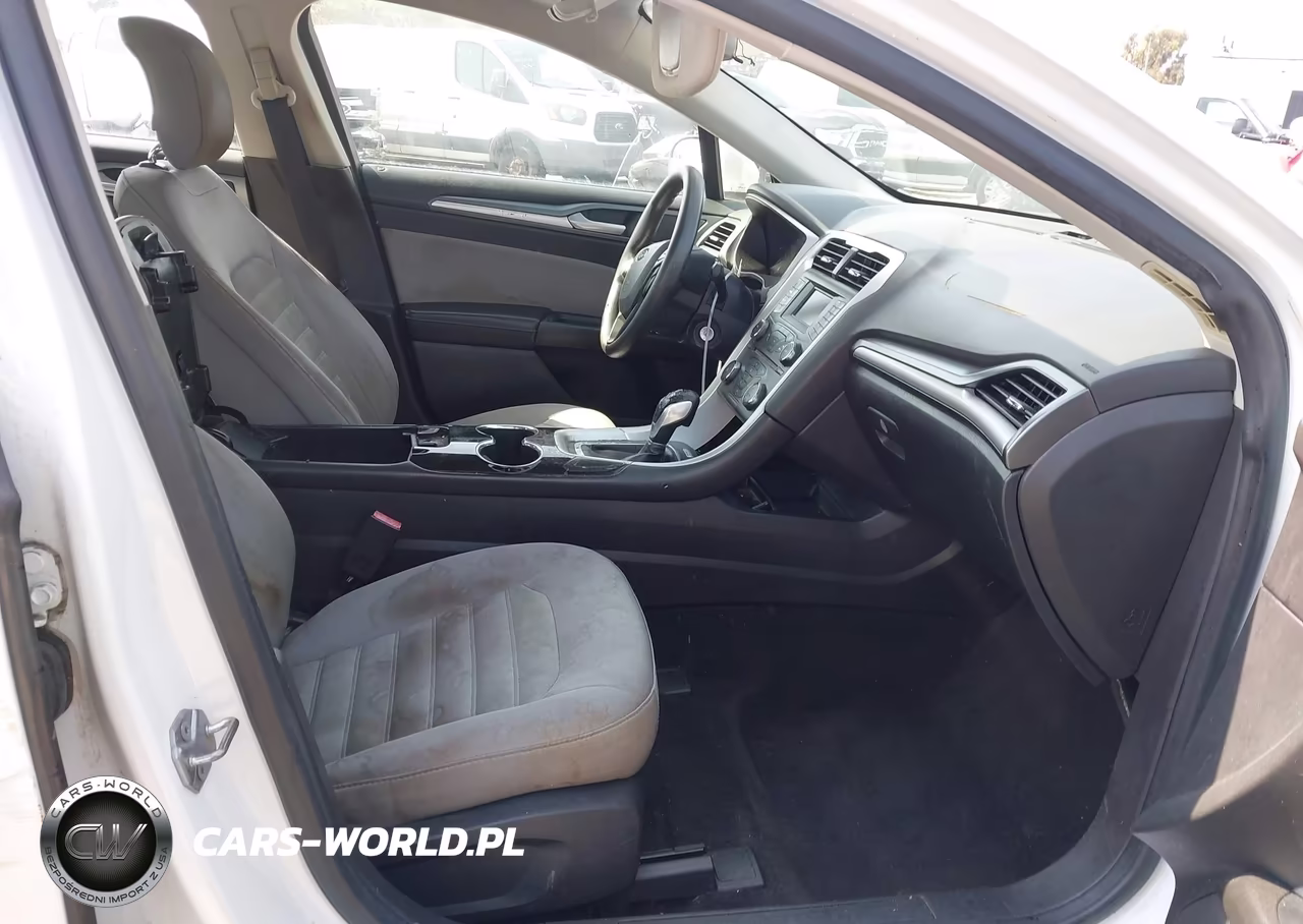 2014 Ford Fusion S VIN:3FA6P0G77ER283891 - 5
