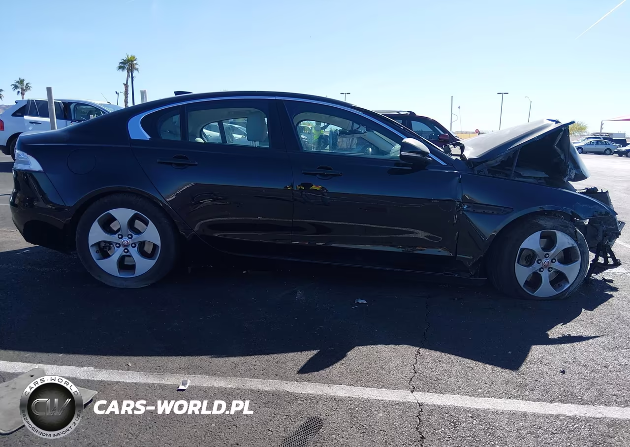 2017 Jaguar Xe 25T VIN:SAJAR4BG0HA969929 - 13