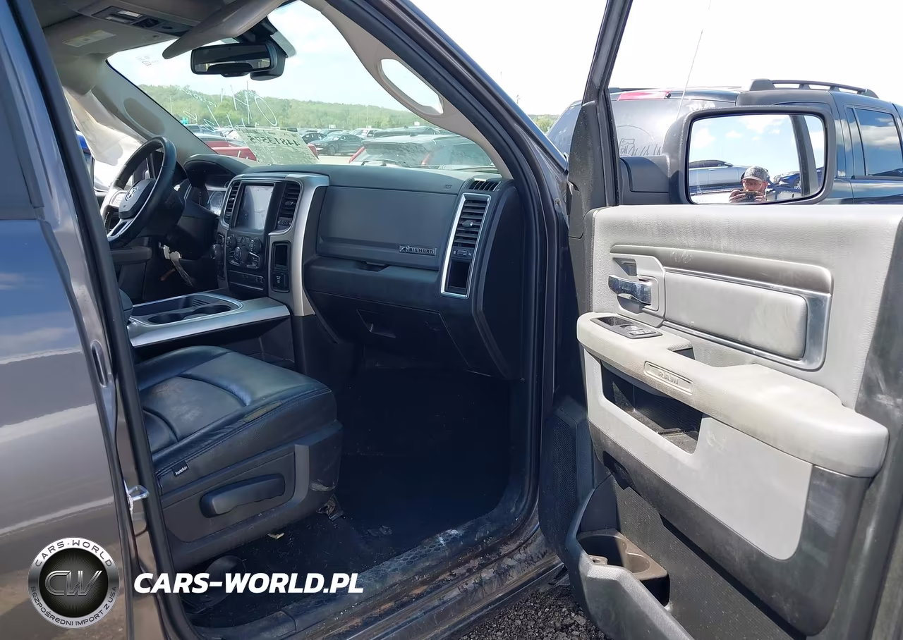 2019 Ram 1500 Classic Big Horn 4X4 5'7 Box VIN:1C6RR7LT3KS558774 - 5