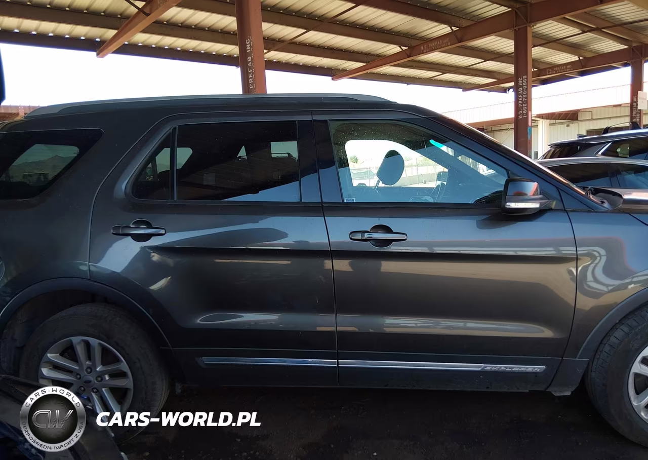 2017 Ford Explorer Xlt VIN:1FM5K7DHXHGA70483 - 13