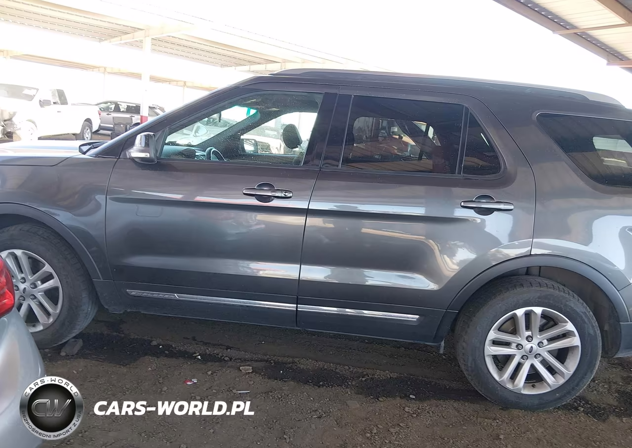 2017 Ford Explorer Xlt VIN:1FM5K7DHXHGA70483 - 14