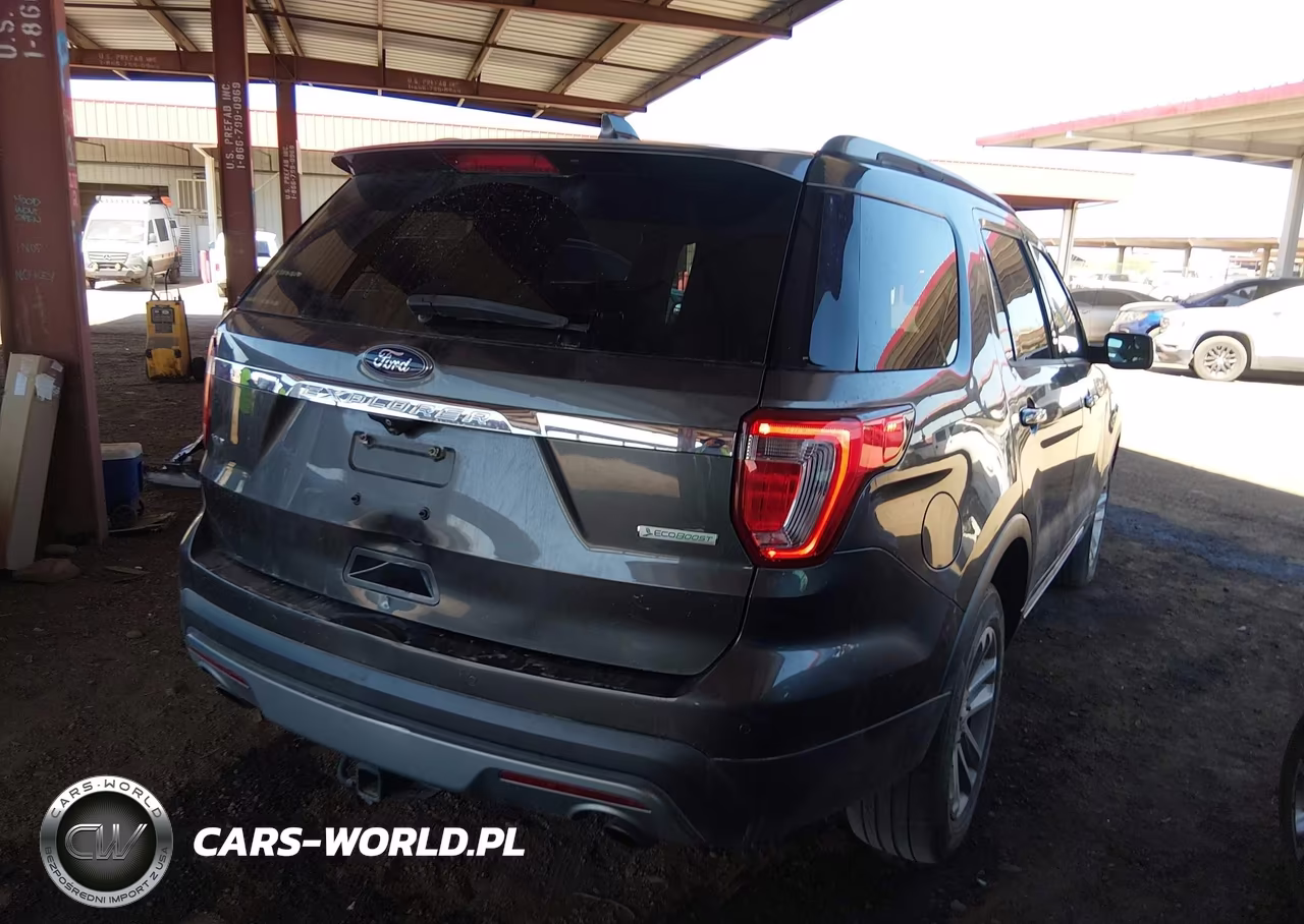 2017 Ford Explorer Xlt VIN:1FM5K7DHXHGA70483 - 4