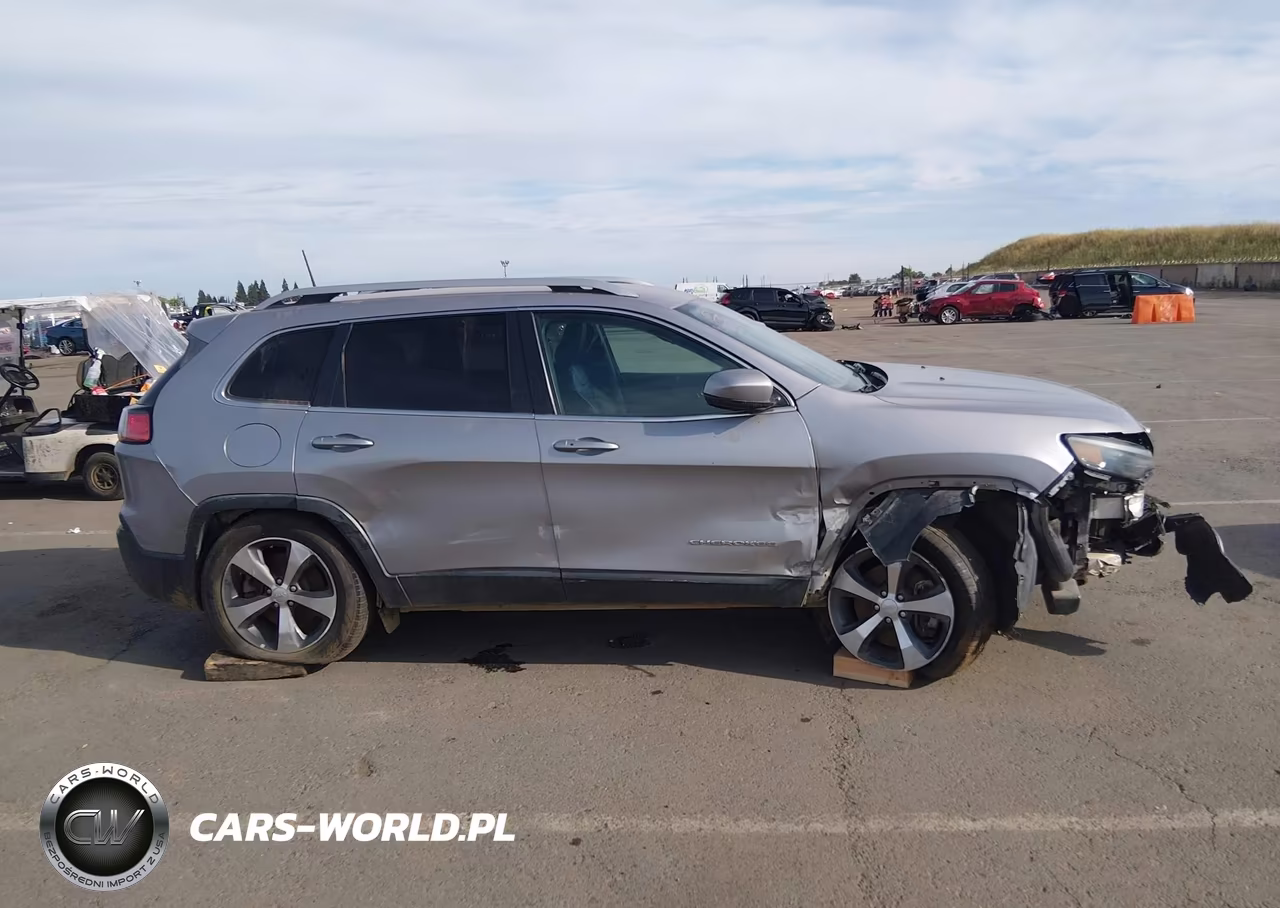 2019 Jeep Cherokee Limited 4X4 VIN:1C4PJMDX0KD197693 - 16
