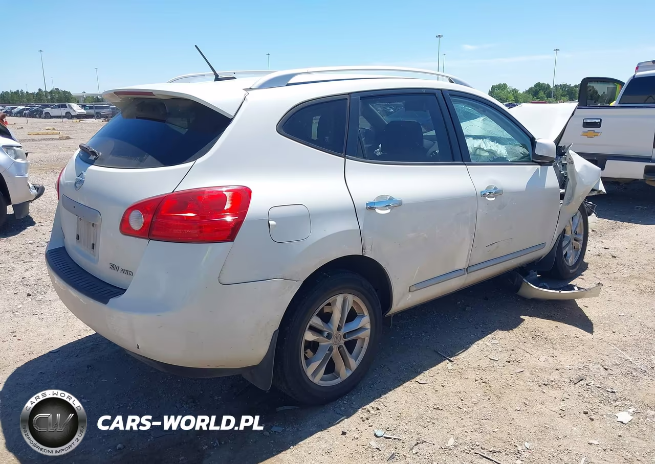 2013 Nissan Rogue Sv VIN:JN8AS5MV6DW136125 - 4