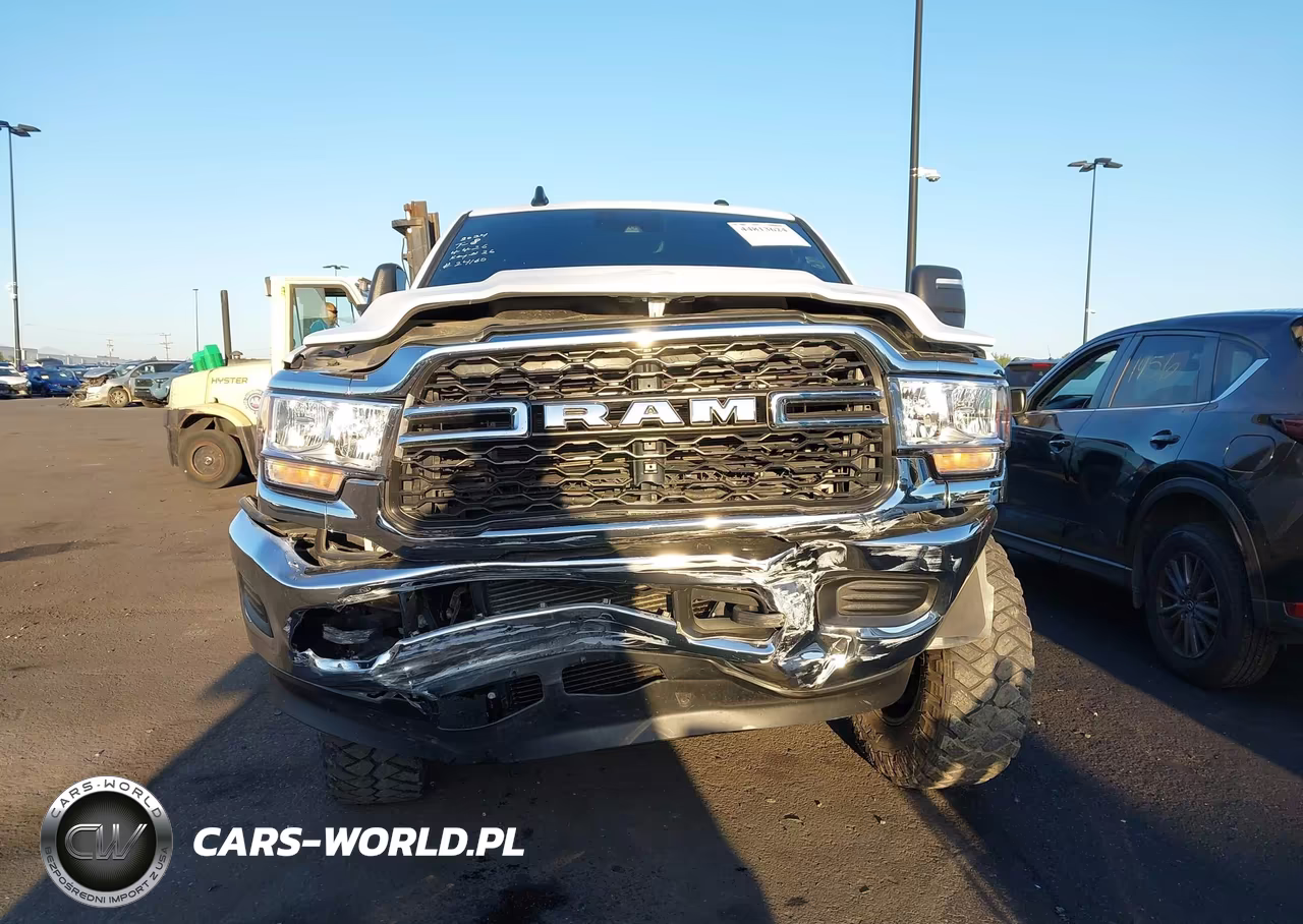 2024 Ram 2500 Tradesman 4X4 8' Box VIN:3C6UR5HL8RG370745 - 12