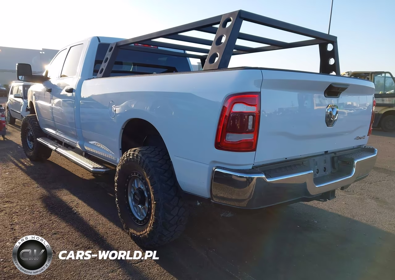 2024 Ram 2500 Tradesman 4X4 8' Box VIN:3C6UR5HL8RG370745 - 3