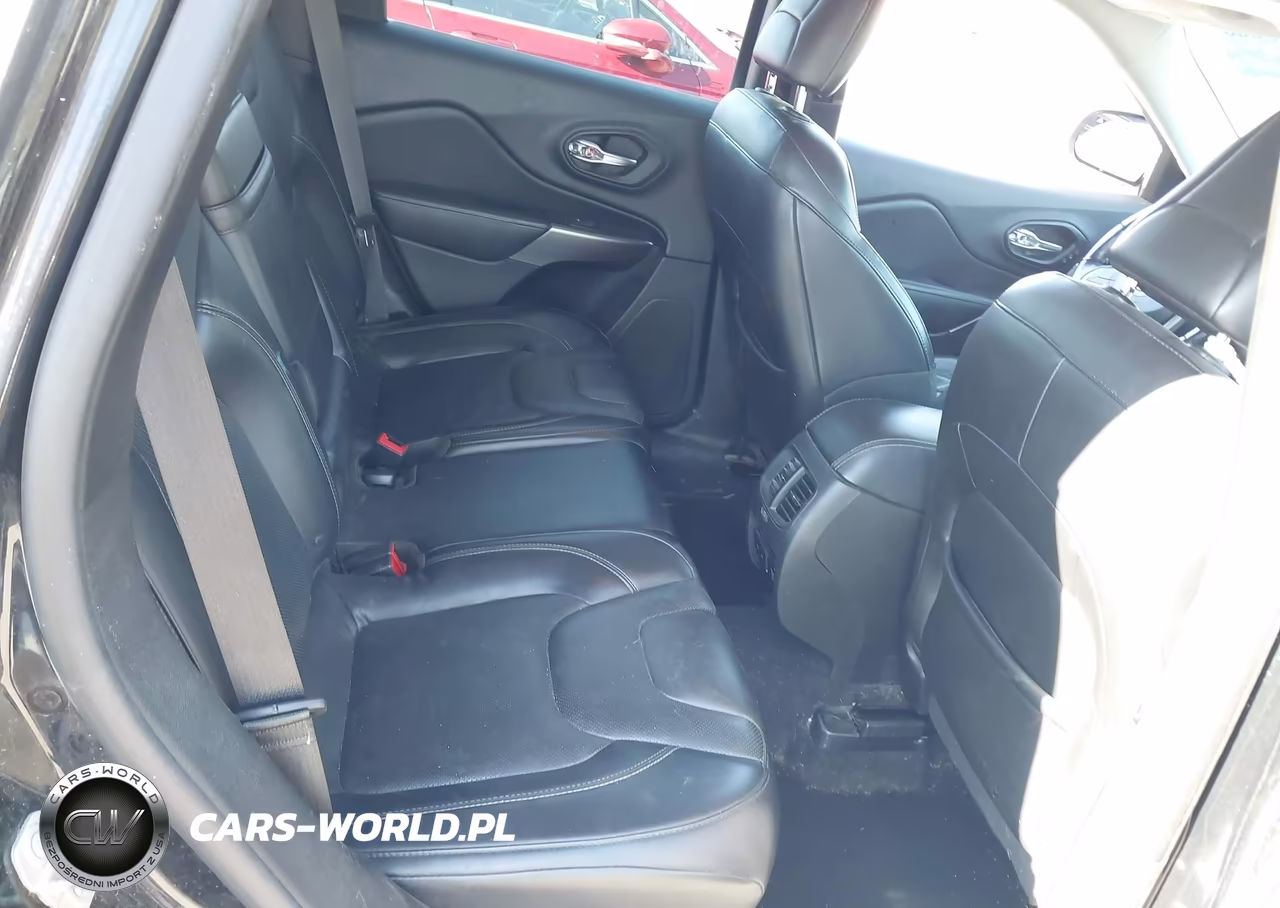 2019 Jeep Cherokee Limited 4X4 VIN:1C4PJMDX3KD304364 - 8